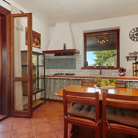 Con Piscina Scopello *